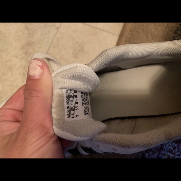 Size 7 Adidas White Neo - Picture 5 of 5